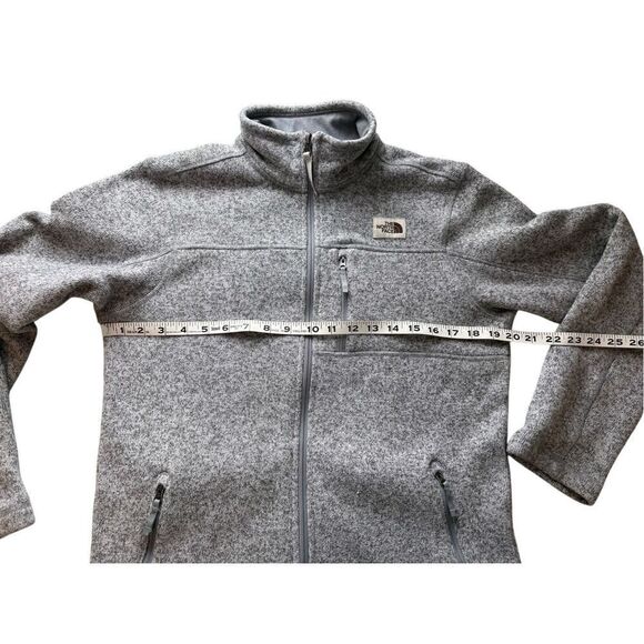 Boy’s The North Face fleece jacket - Picture 5 of 8